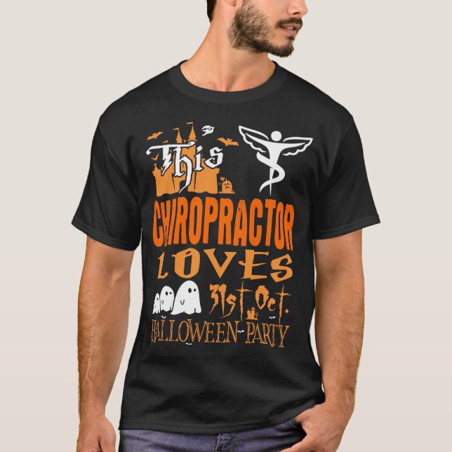 T-shirt Chiropractor aime le parti Halloween du 31 octobre (Devant)