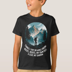 T-shirt Choses sur lesquelles je trébuche en randonnée 