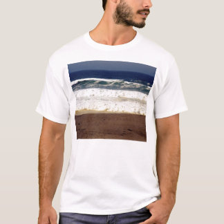 T-shirt Ciel bleu, vagues de blanc, sable Brown