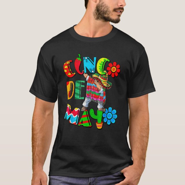 T-shirt Cinco De Mayo Dabbing Mexican Poncho Party Fiesta  (Devant)