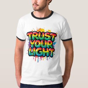 T-shirt Citez votre fierté de l'arc-en-ciel de lumière