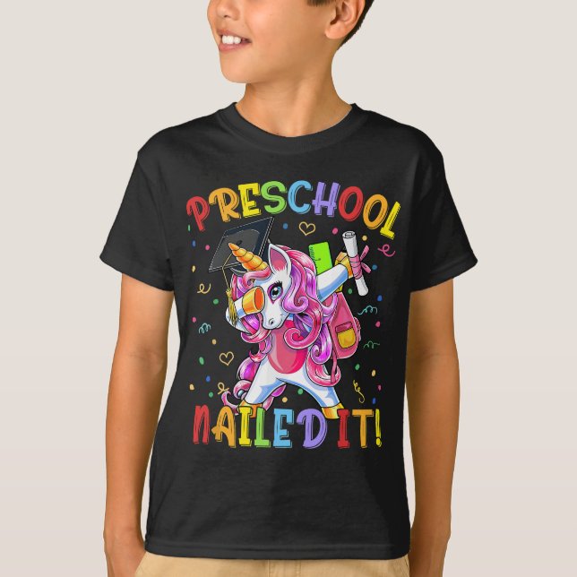 T-shirt Classe De Graduation Préscolaire De 2022 Dabbing U (Devant)