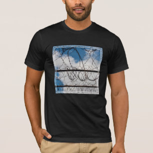 T-shirt Clôture de fil de fer barbelé
