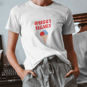 T-shirt coeur doux typographie moderne rouge jolie glace
