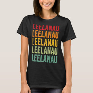 T-shirt Comté de Leelanau Michigan Rainbow Text Design
