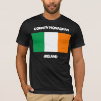 Comté de Monaghan, Irlande avec drapeau irlandais