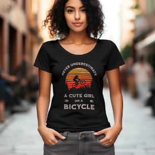 T-shirt Conception amusante pour vélo de montagne fille