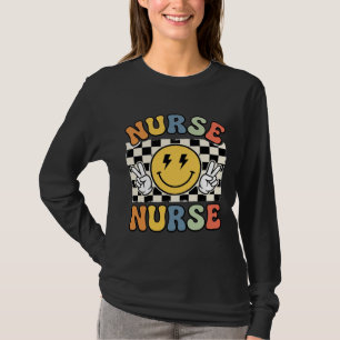 T-shirt Conception de chemise à carreaux smiley d'infirmiè