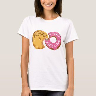T-shirt Conception de couple de beignets mordus