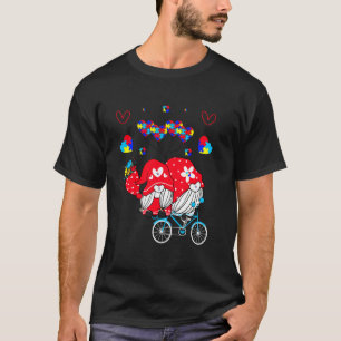 T-shirt Conception de l'amour de vélo de couple de gnome d