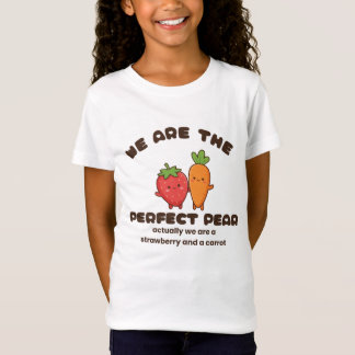 T-Shirt Conception de personnage adorable de fraise et de
