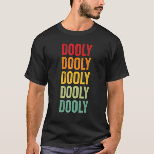 T-shirt Conception de texte arc-en-ciel du comté de Dooly