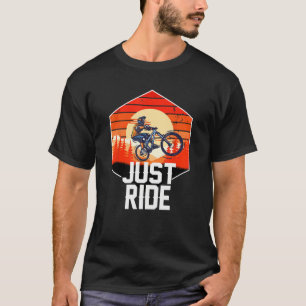 T-shirt Conception de vélo de montagne drôle pour hommes f