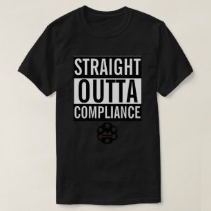 T-SHIRT CONFORMITÉ DROITE D'OUTTA