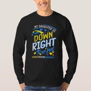 T-shirt Conscience du syndrome de Down Ma fille est en bas