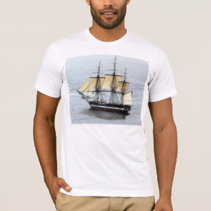 T-shirt Constitution d'USS au plein masque