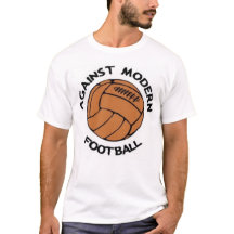 Contre les vêtements modernes de football