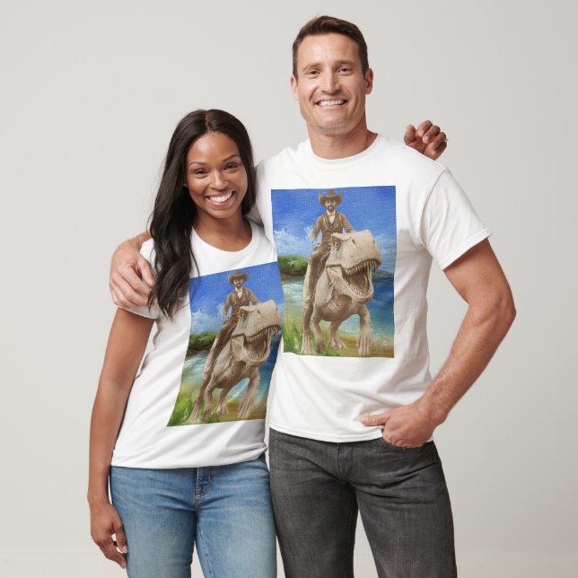 T-shirt cool pour hommes chevauchant des dinosaure (Unisexe)