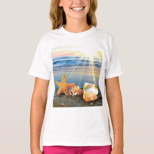 T-shirt Coquillages marins et étoiles de mer sur la plage
