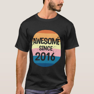 T-shirt Coucher de soleil vintage stupéfiant depuis 2016 A