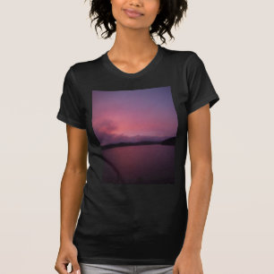 T-shirt Coucher de soleil violet sur le lac Arrowhead