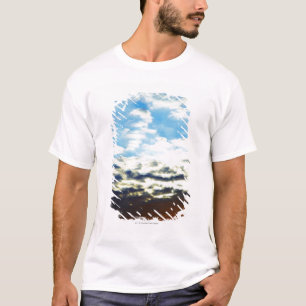 T-shirt Coucher du soleil bleu orange rouge avec des