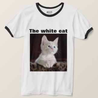 T-shirt Couleur blanche avec un design distinctif