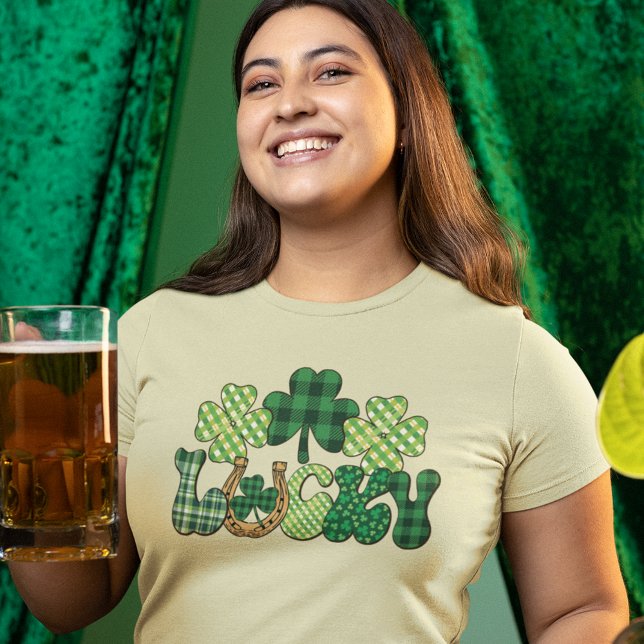 T-shirt Couleur femmes Jour de la Saint Patrick chanceuses (Colour Lucky St Patricks Day women T-Shirt)