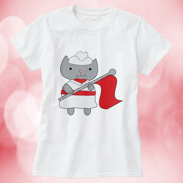 T-shirt Couleur Garde Chat Rouge Blanc (A fun shirt with a gray cat wearing a red and white color guard uniform.)