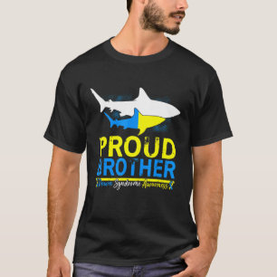 T-shirt Couleur Requin Fier Brother Monde Syndrome de Down
