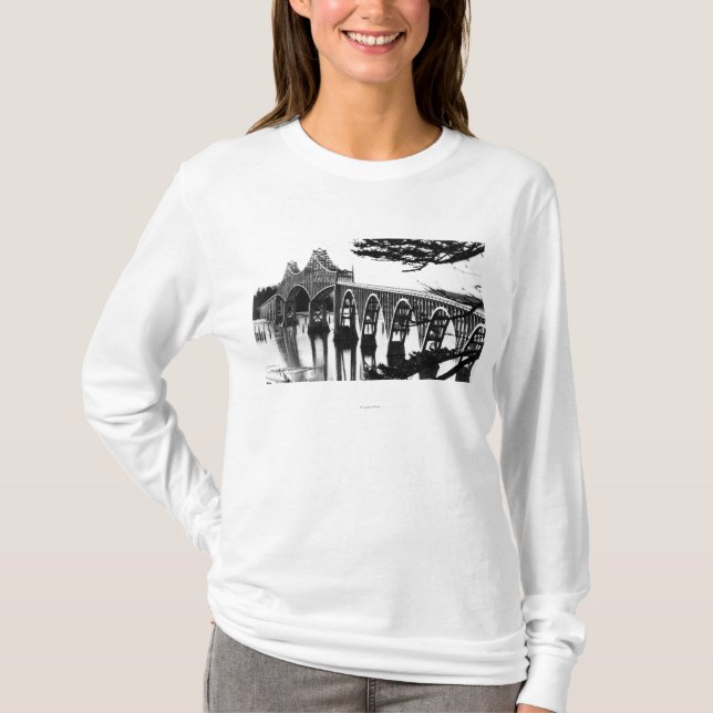 T-shirt Courbure de PhotographNorth de pont de baie de (Devant)