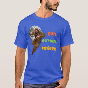 T-shirt Course aventure Sasquatch croyez en la conception