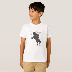 T-shirt cowboy lançant de l' équitation de lasso élevan