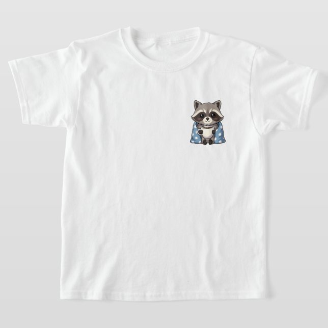 T-shirt Cozy Cute Raccoon Wrapped in Polka Dot Blanket (Poser)