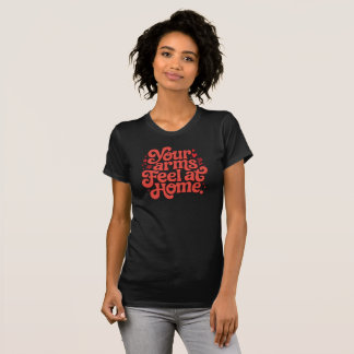 T-shirt Cozy In Your Arms Cute Romantic Typography Gift