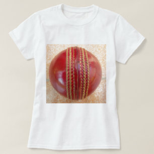 T-shirt Crimson Stitch Focus : Gros plan du coeur du crick