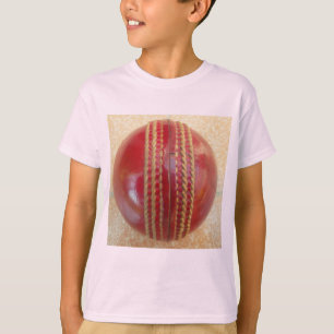 T-shirt Crimson Stitch Focus : Gros plan du coeur du crick
