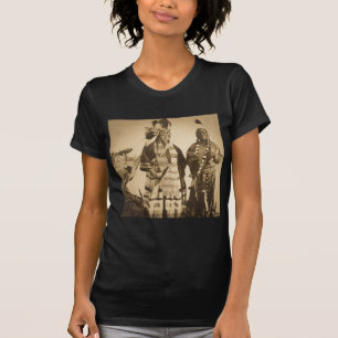 T-shirt Cru Blackfoot de chef et de guerrier d'Indiens