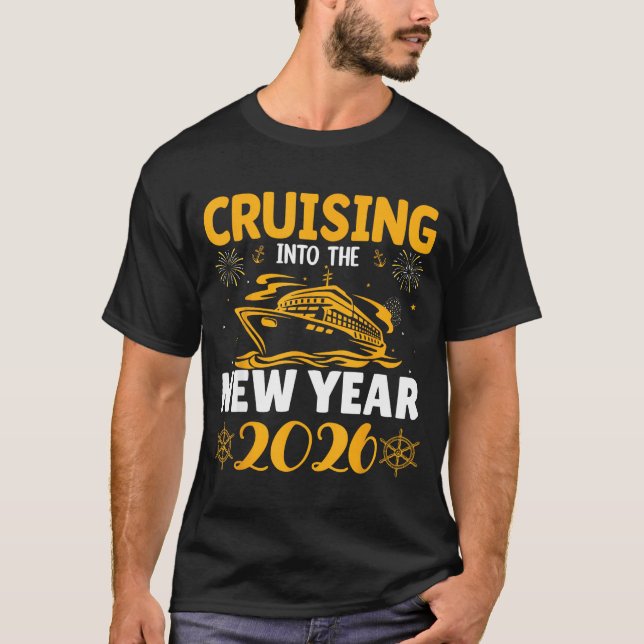 T-shirt Cruising Into New Year 2026 Family Cruise Matching (Devant)