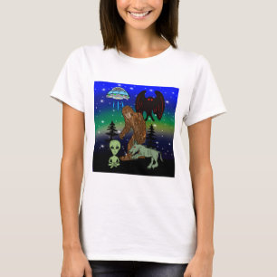 T-shirt Cryptid Big Foot Alien Mothman UFO Chupacabra