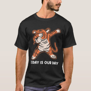 T-shirt Cute Bengal Tiger Dabbing Birthday Safari Zoo Wild