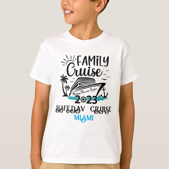 T-shirt Cute croisière personnalisée Bateau Famille Voyage (Devant)