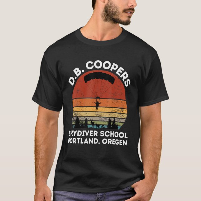 T-shirt D B Cooper Skydiving School Portland Oregon (Devant)