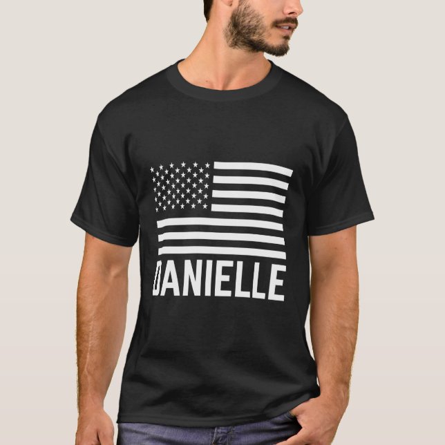 T-shirt Danielle Nom Prénom Usa Personnalisé (Devant)