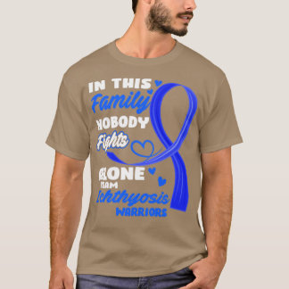 T-shirt Dans Cette Famille Personne ne combat seul Équipe