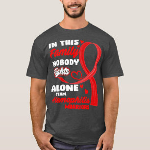 T-shirt Dans Cette Famille Personne ne combat seul Équipe