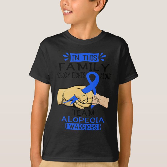 T-shirt Dans cette famille personne ne combat seul l'équip (Devant)