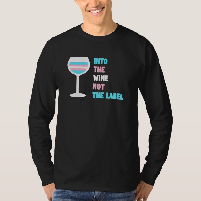 T-shirt Dans le vin pas la fierté transgenre trans Étiquet (Devant)