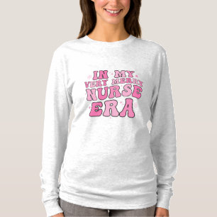 T-shirt Dans Mon Époque Très Joyeuse Infirmière - Infirmiè