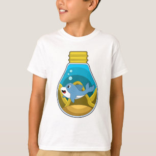 T-shirt Dauphin à la natation dans l'aquarium